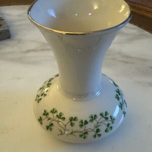 Cre Irish porcelain Vase with Green shamrock  Motif and Gold Accent